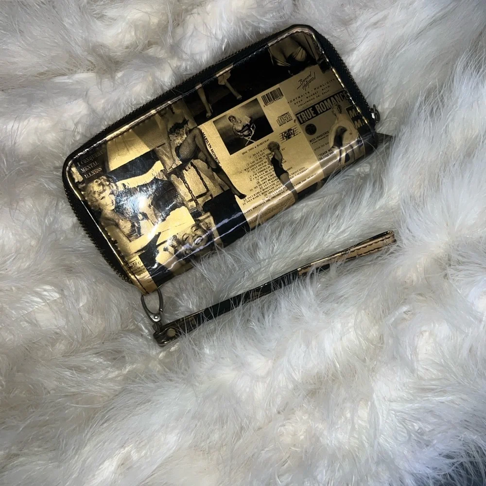 glossy wristlet